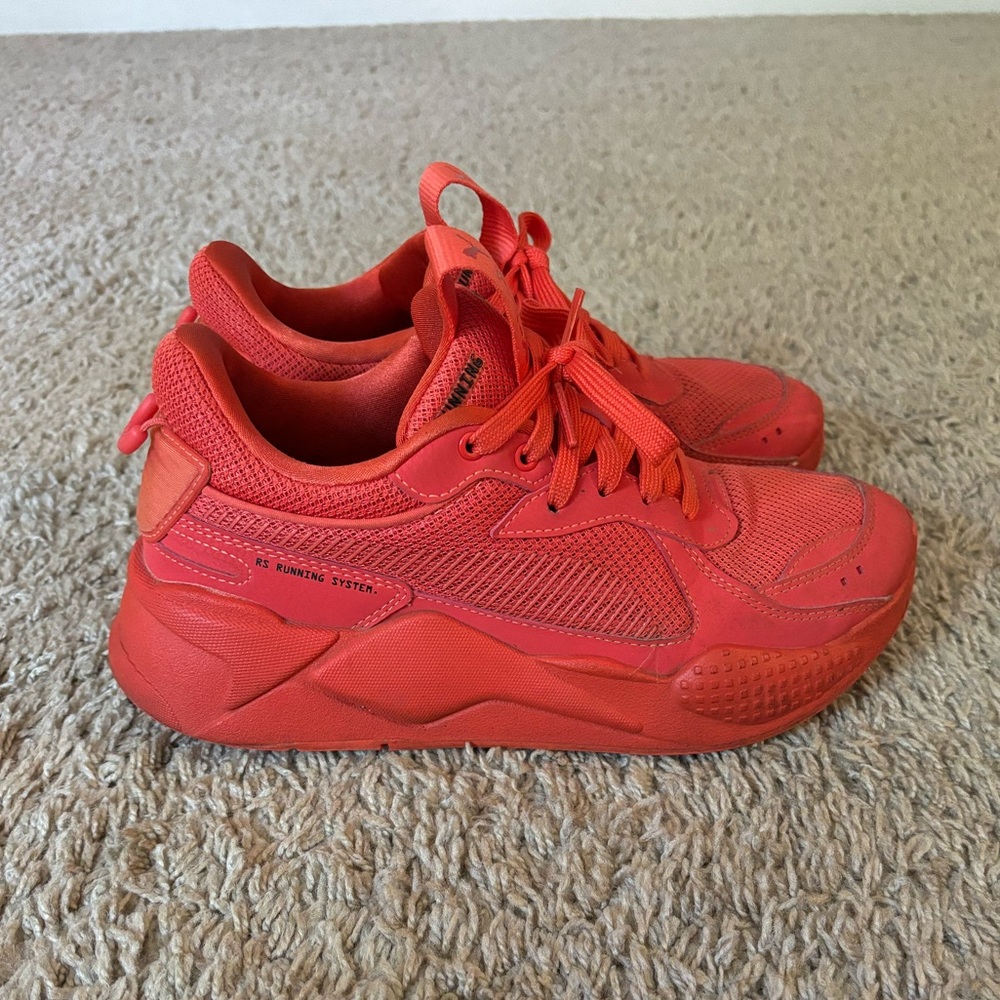 Women’s PUMA RS-X (7.5)